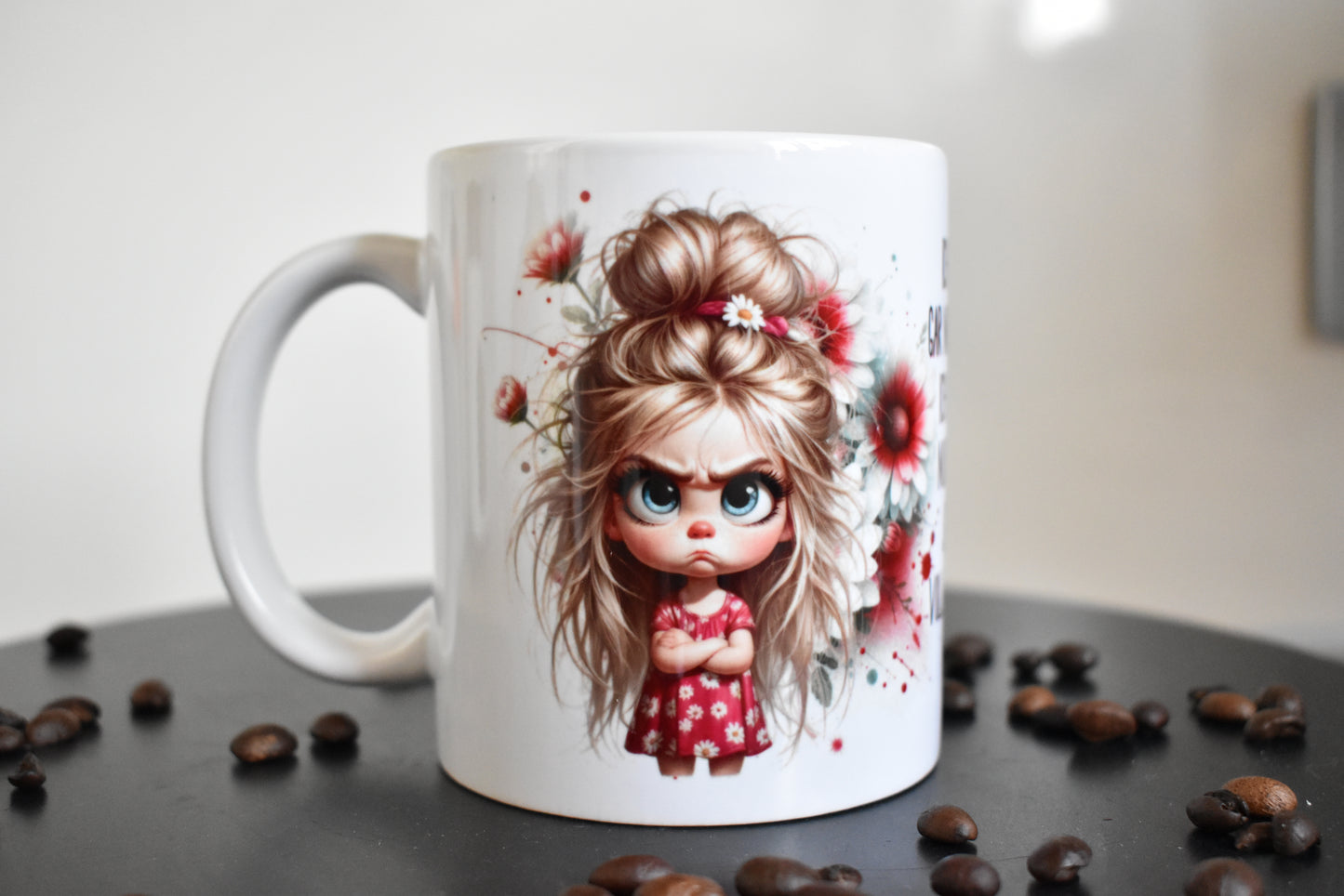 Tasse mit frechem Spruch – Ich guck nicht böse . Ich lächle nur nicht jeden Vollpfosten an!