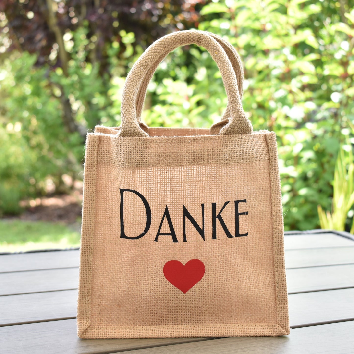Personalisierbare Geschenktasche mit der Aufschrift "Danke", Naturell