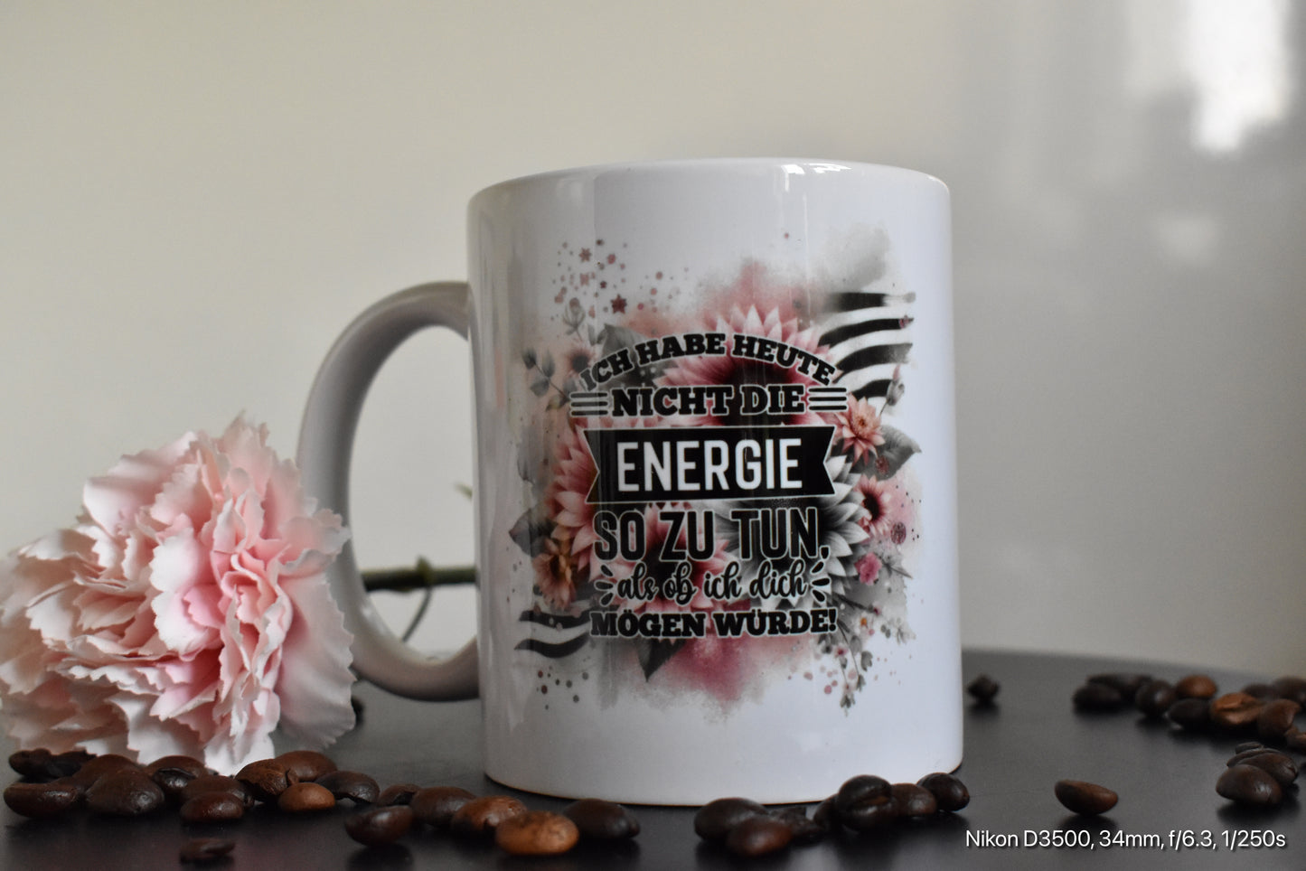 Humorvolle Kollegengeschenk Idee: Die Energie für heute fehlt - Sarkastische Tasse!