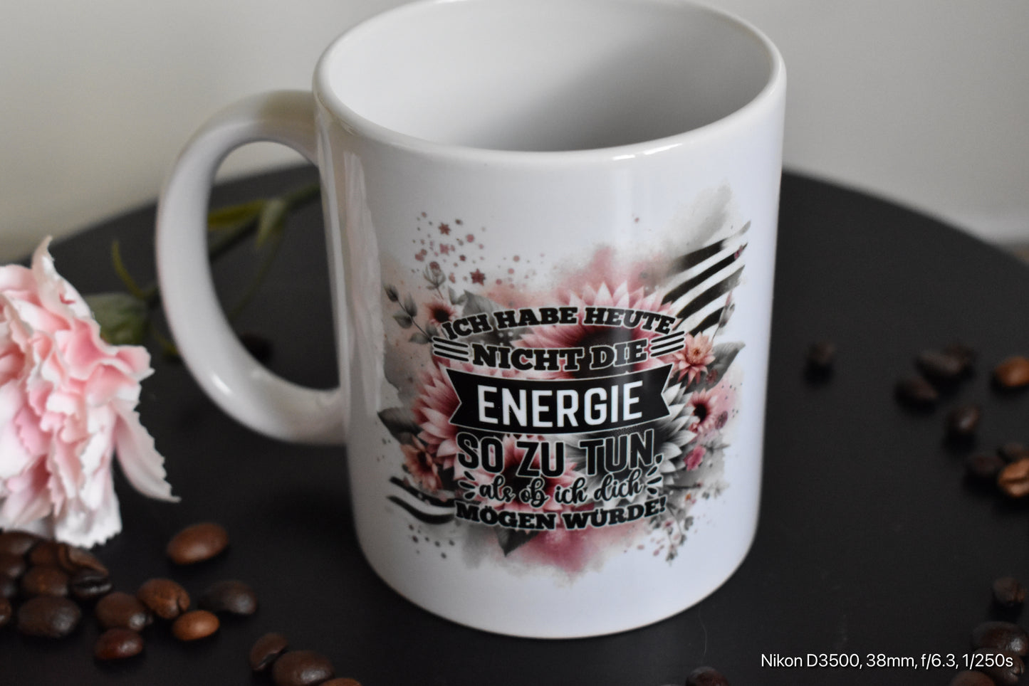 Humorvolle Kollegengeschenk Idee: Die Energie für heute fehlt - Sarkastische Tasse!