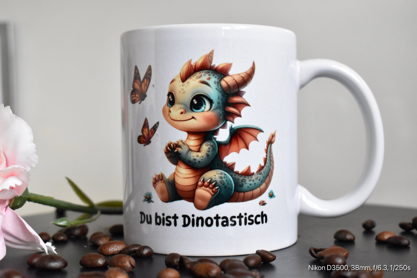 Keramik Tasse für Dinofans mit dem Spruch „Du bist Dinotastisch“