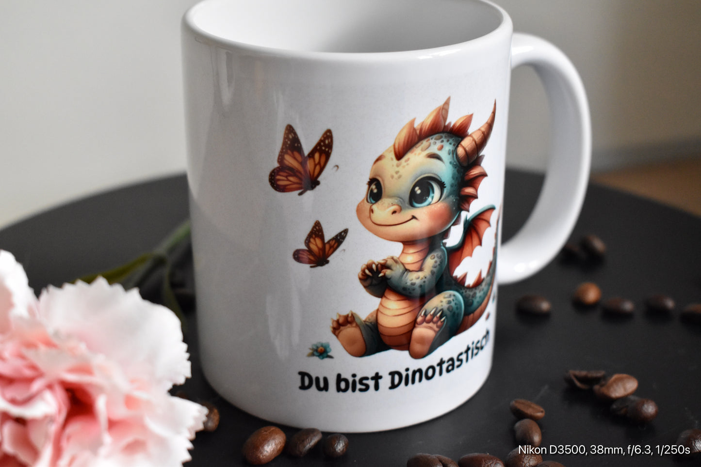 Keramik Tasse für Dinofans mit dem Spruch „Du bist Dinotastisch“