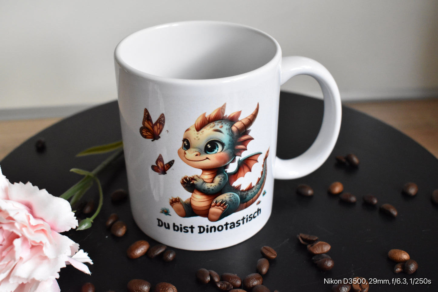 Keramik Tasse für Dinofans mit dem Spruch „Du bist Dinotastisch“